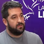 Alfredo Gonz�les: "Es importante el contacto cara a cara. La gente nos recibe muy bien"