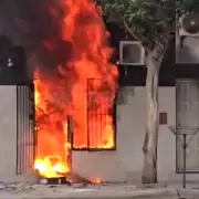 Se incendi� un local comercial en Libertador: las p�rdidas fueron totales