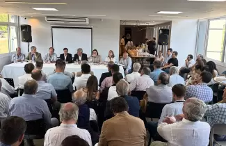 Encuentro Sociedad Rural juje�a