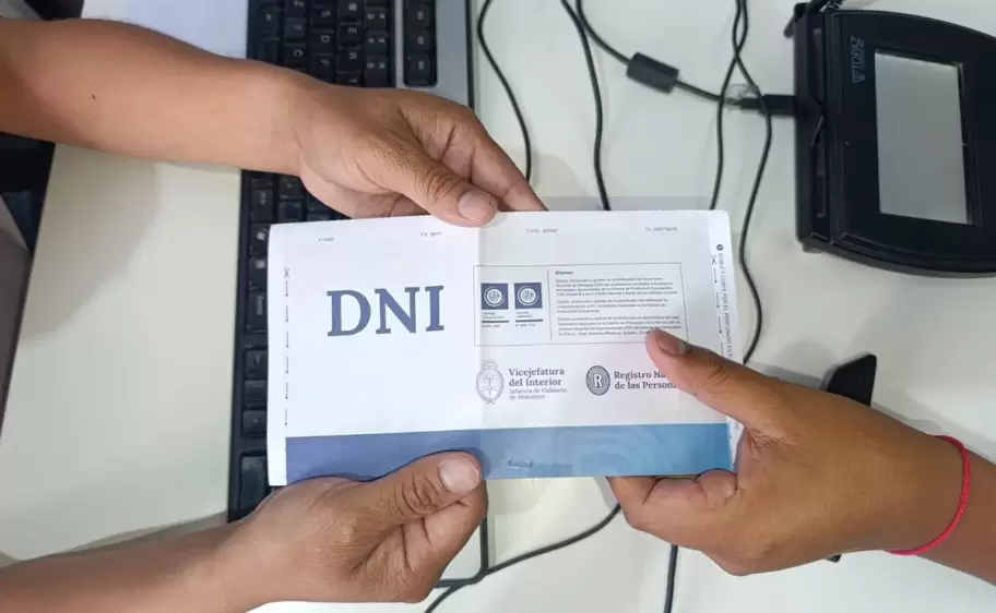 dni documento nacional de identidad