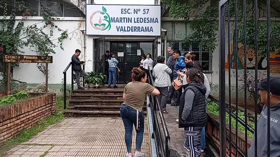 Abrieron las mesas de votación