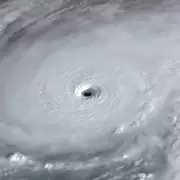 El huracán Melissa se acerca a Jamaica con una fuerza devastadora y vientos superiores a los 280 km/h