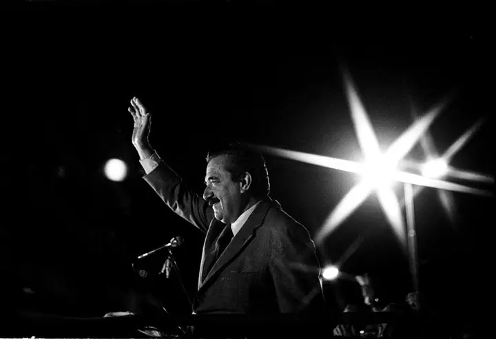 Alfons�n es electo presidente