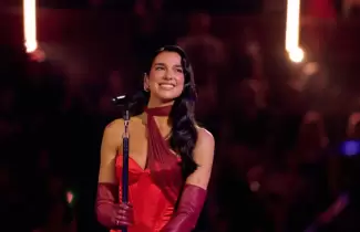 Dua Lipa anuncia pel�cula y �lbum en vivo con el legendario dueto junto a Man�