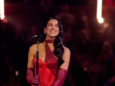 Dua Lipa anuncia pel�cula y �lbum en vivo con el legendario dueto junto a Man�
