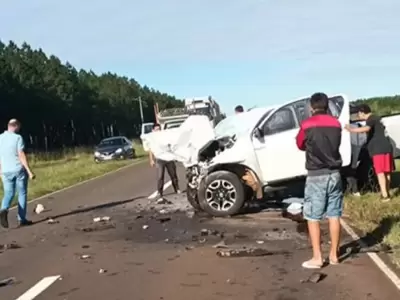 choque camionetas corrientes