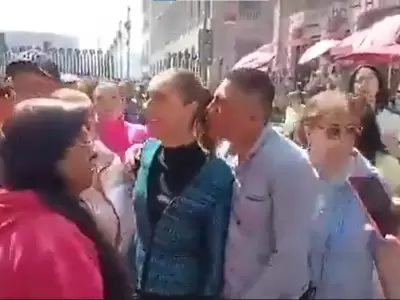 Un hombre acos� a la presidenta de M�xico, Claudia Sheinbaum, en plena recorrida en el DF