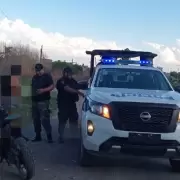 Arrestaron a un hombre que golpeaba a su pareja sobre colectora de Ruta Nacional 66