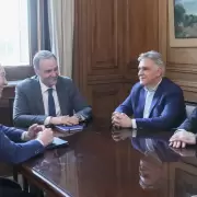 Santilli se reunió con gobernadores para destrabar los conflictos y conseguir los apoyos para el Presupuesto