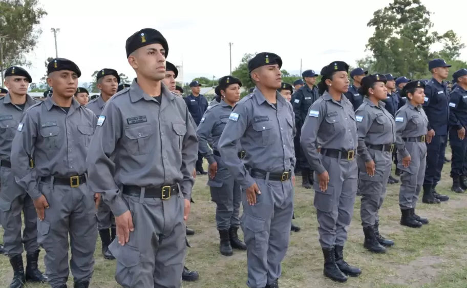 egresados servicio penitenciario