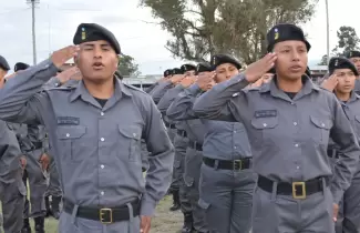 egresados servicio penitenciario