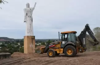 Construcci�n mirador en san pedro