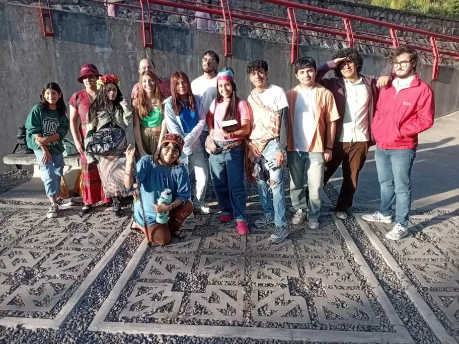 el maletin la rosa teatro elenco