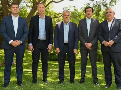 sadir con santilli y otros gobernadores