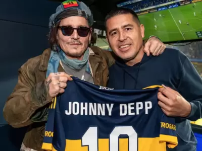 johnny depp bombonera