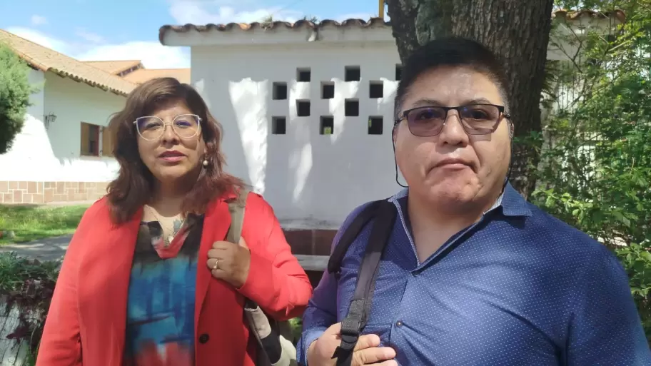 Mariela Chiri y Jorge Calizaya junta provisoria de Adep