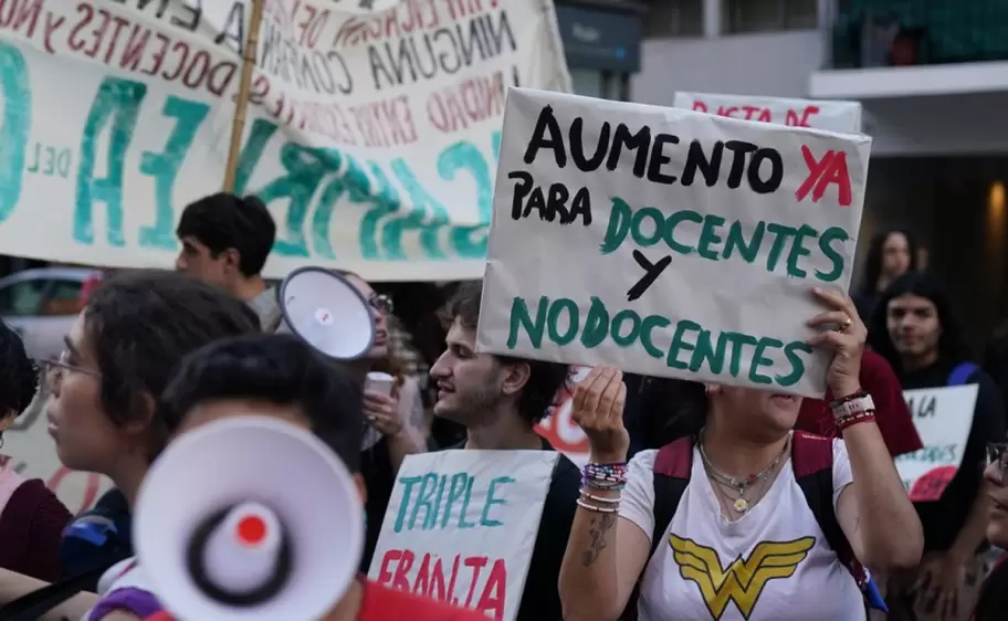 paro universitario no docente