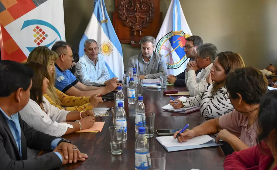 Concejales recibieron la visita del Secretario de Servicios Públicos de la Municipalidad