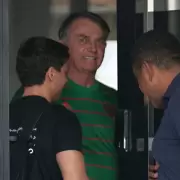 La Corte de Brasil definió que Bolsonaro siga en la cárcel tras el intento de sacarse la tobillera electrónica