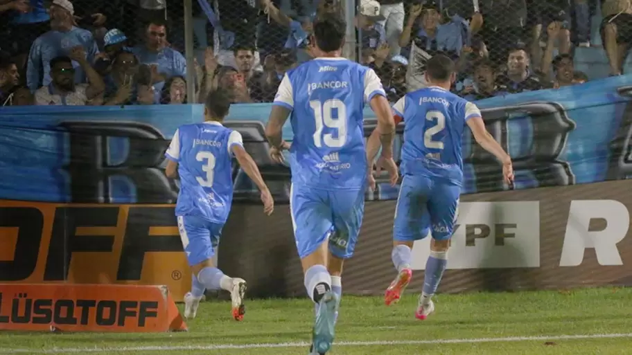 Estudiantes de Río Cuarto ganó el partido de ida de la final por el segundo ascenso