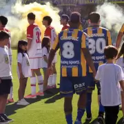 Qué hay detrás de la decisión de Estudiantes de darle la espalda a Rosario Central en el pasillo de campeón