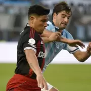 En un partidazo, Racing le ganó 3-2 a River y avanzó a cuartos de final del Torneo Clausura