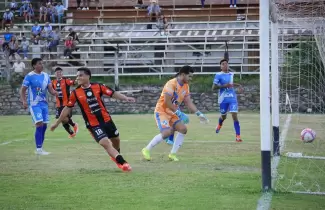 Altos Hornos Zapla - Torneo Regional Amateur