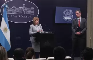 patricia bullrich manuel adorni