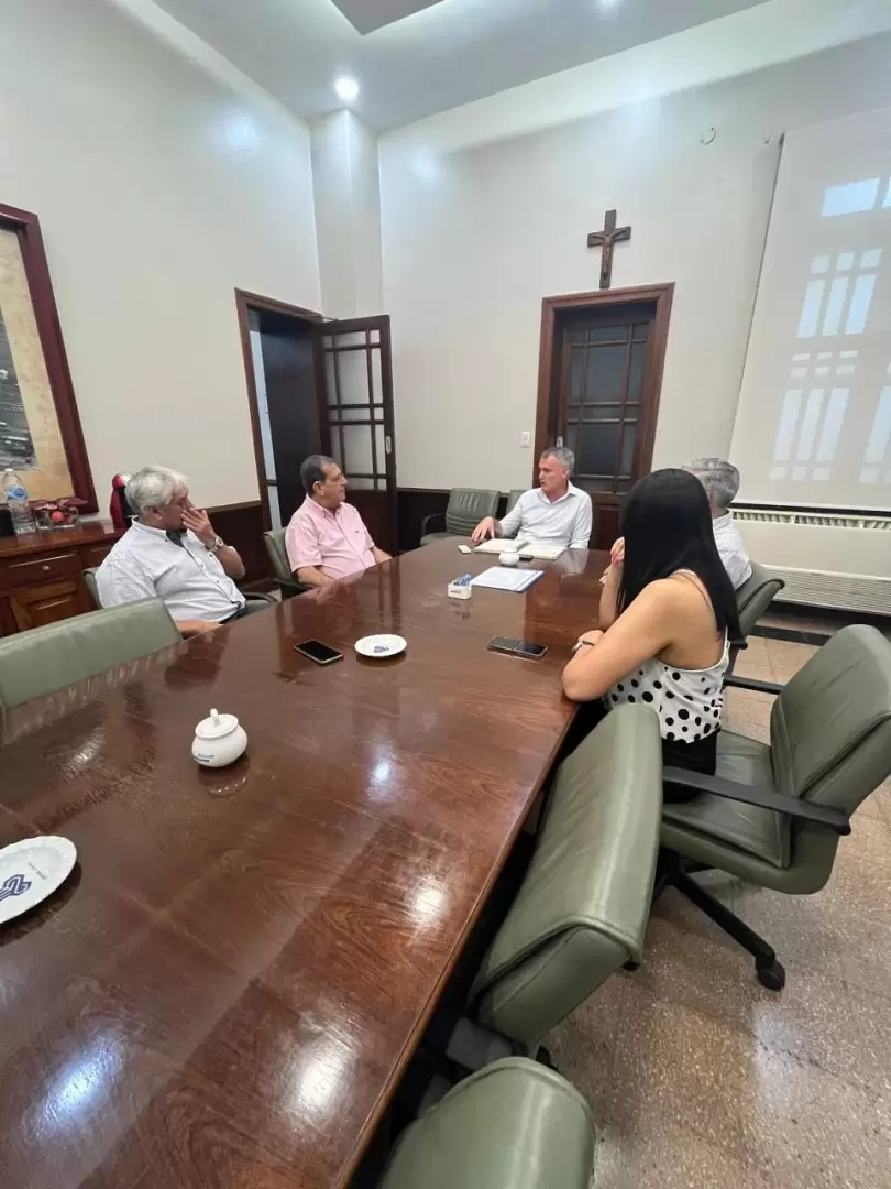 Ledesma donación de bolsas de cemento