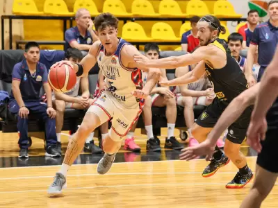Jujuy B�squet ante Hind� Club