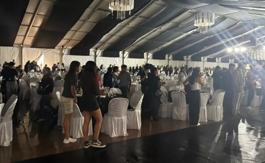 cena blanca 2025