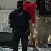 Demoraron a dos sujetos que transportaban un televisor en San Pedro