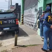 Detuvieron a la tesorera de Sur Finanzas por ocultar información y allanan su casa