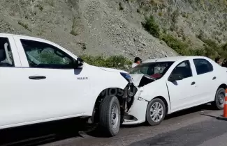 Choque frontal en Ruta Nacional 9, altura Le�n