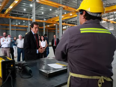 Carlos Sadir visita a empresa
