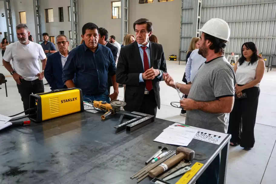 Sadir recorrió el Parque Industrial de Palpalá