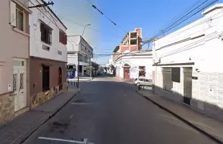 calle independencia y lamadrid jujuy