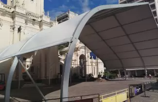 CARPA EN LA CATEDRAL