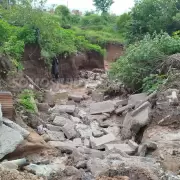 Preocupación en el sector B3 de Alto Comedero por una calle destruida tras las lluvias