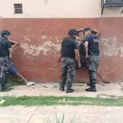 Demoraron a dos hombres que se agredían en la vía pública en Libertador