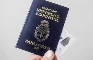 dni y pasaporte argentino