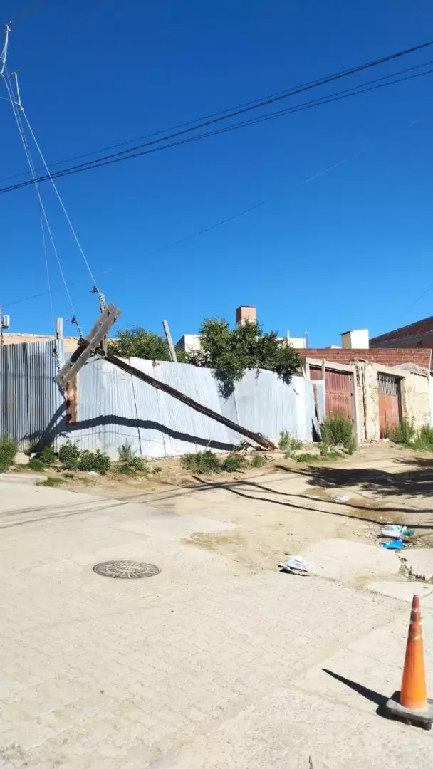 Poste de media tensión en La Quiaca