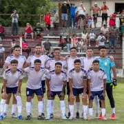 Clasificaron a la final del Regional Amateur y festejaron con armas