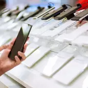Desde hoy se eliminan los aranceles a la importaci�n de celulares: qu� puede pasar con los precios