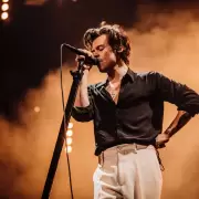 ¡Bombazo mundial! Harry Styles vuelve a la música tras dos años de silencio