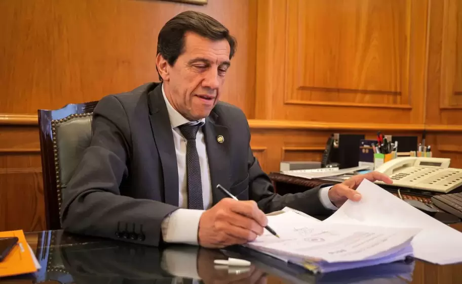 Carlos Sadir
