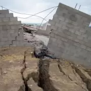 Comodoro Rivadavia: más de 300 familias fueron evacuadas por un desplazamiento del cerro Hermitte