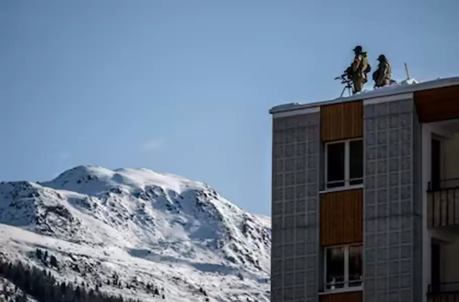 En Davos se despleg� un fuerte operativo de seguridad para la celebraci�n del Foro Econ�mico Mundial
