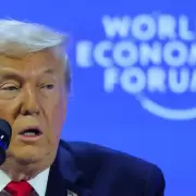 Fuerte mensaje de Trump a Europa en medio de la tensión por Groenlandia: "Queremos este pedazo de hielo"