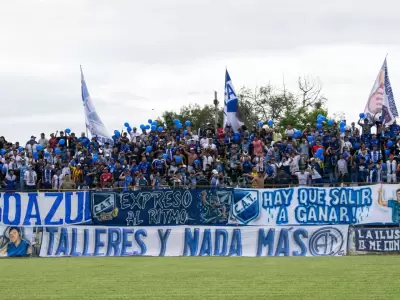hinchada talleres de Perico